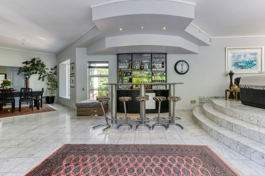 3 Bedroom Property for Sale in Constantia Western Cape